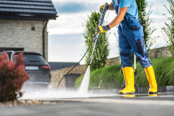 Best Pool Deck Cleaning  in Dickson, OK